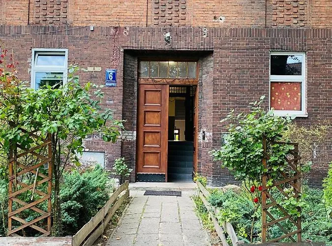 Apartament Pod Lipami *