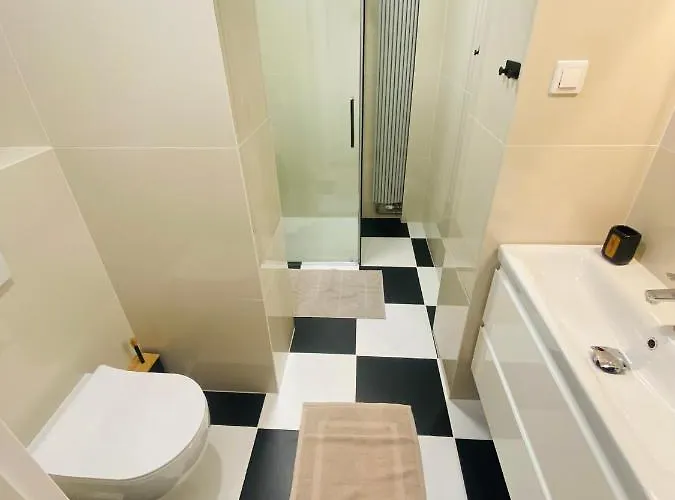 Apartament Pod Lipami Апартаменты